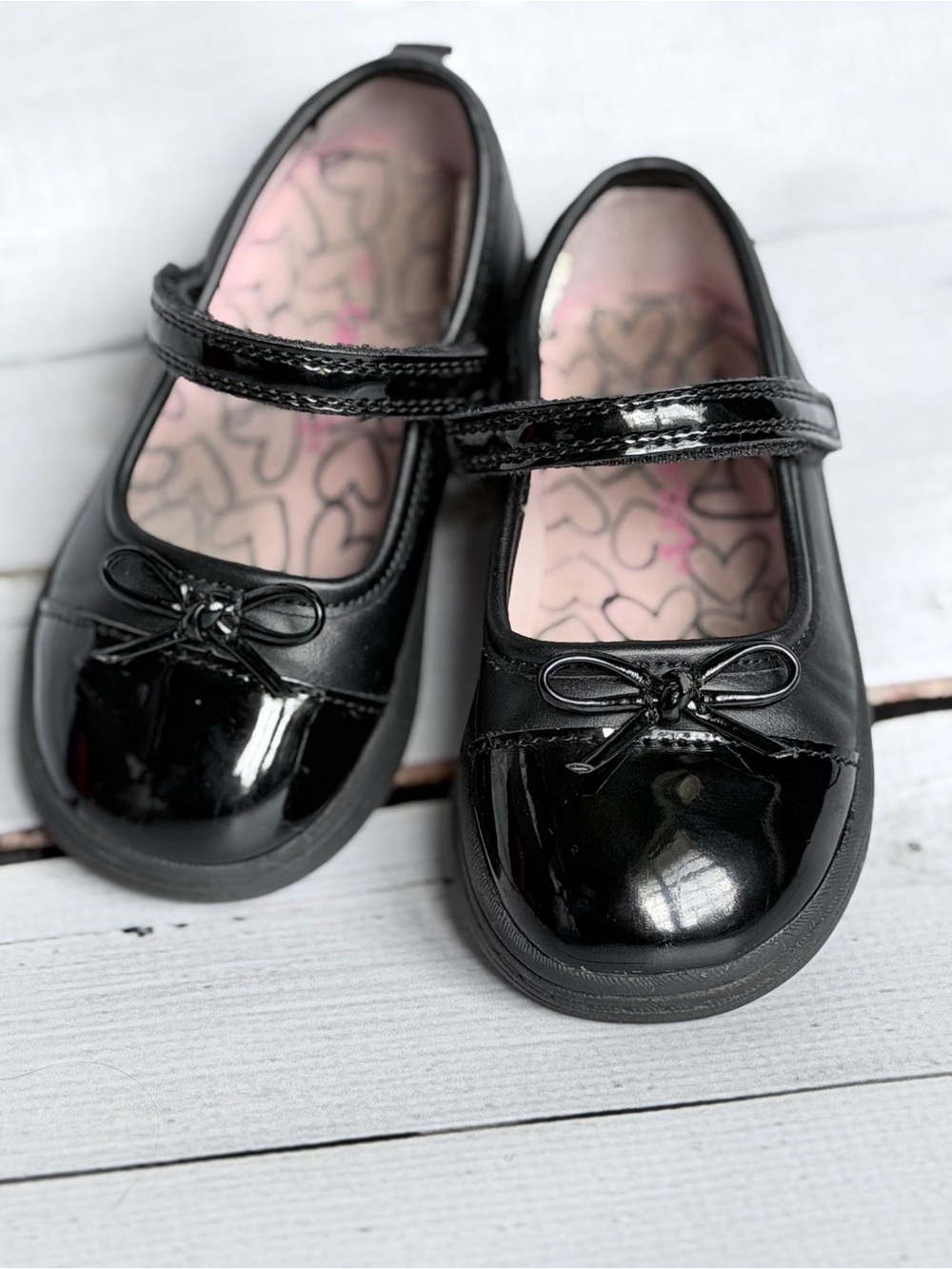 Carter's Girls Black Patent Mary Jane Shoes with Bow - Picture 8 of 11